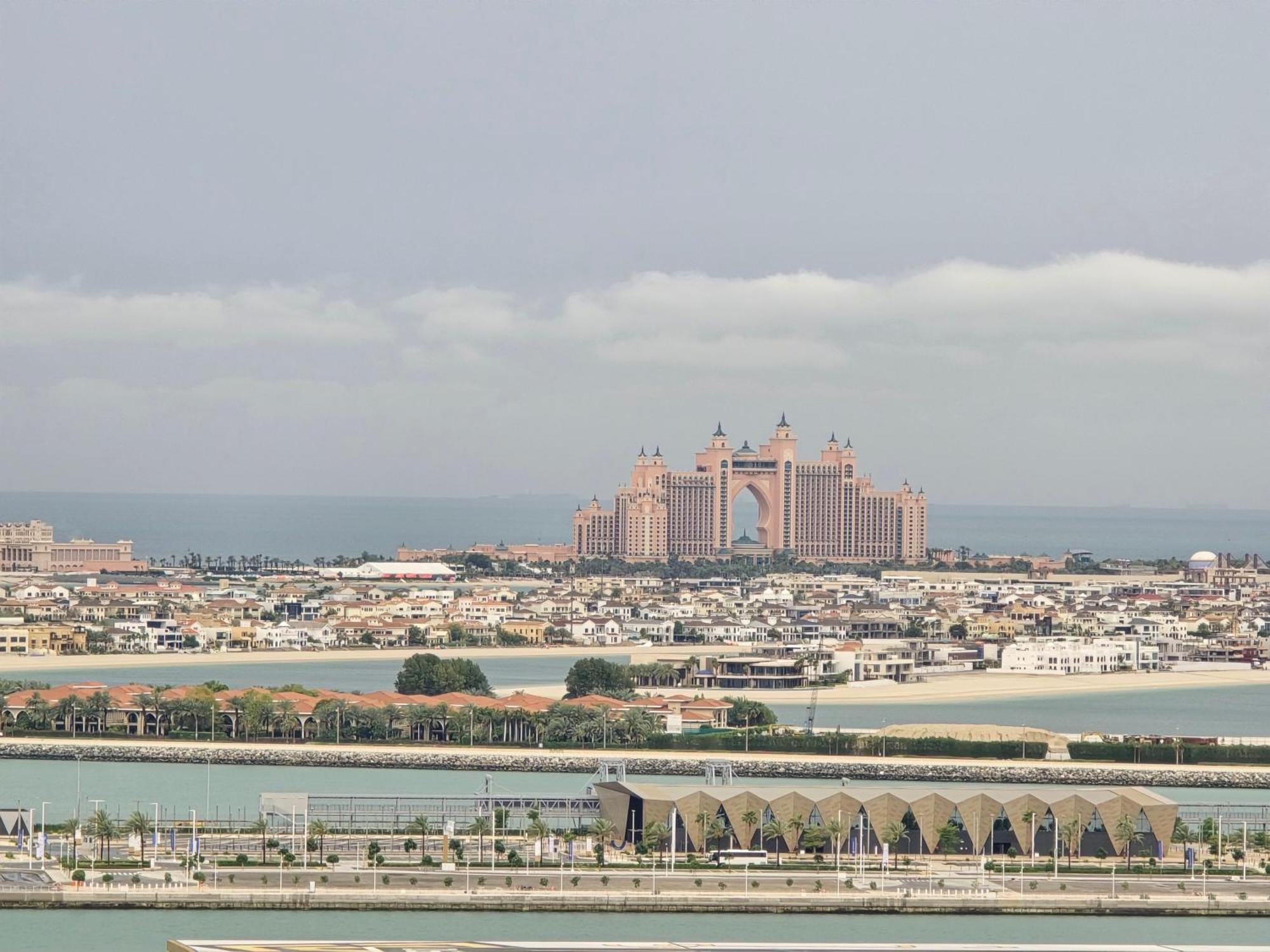 1 World Beach Property, Jbr, Award Winning Hostel, Coliving, Near Metro Dubái Exterior foto