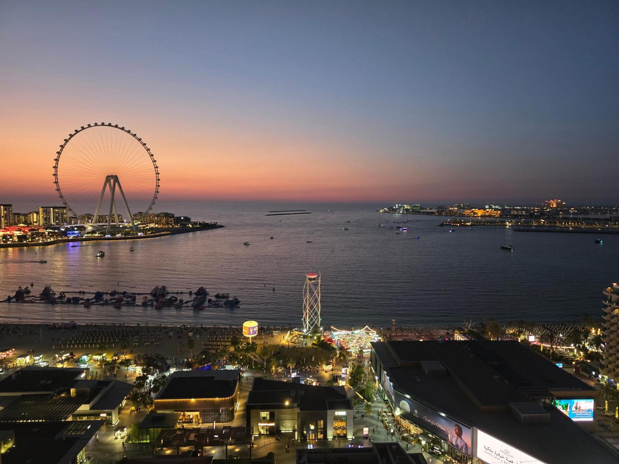 1 World Beach Property, Jbr, Award Winning Hostel, Coliving, Near Metro Dubái Exterior foto